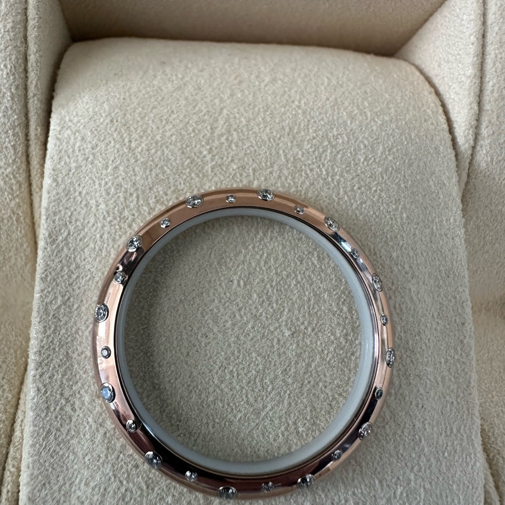 rolex rose gold scattered diamond bezel